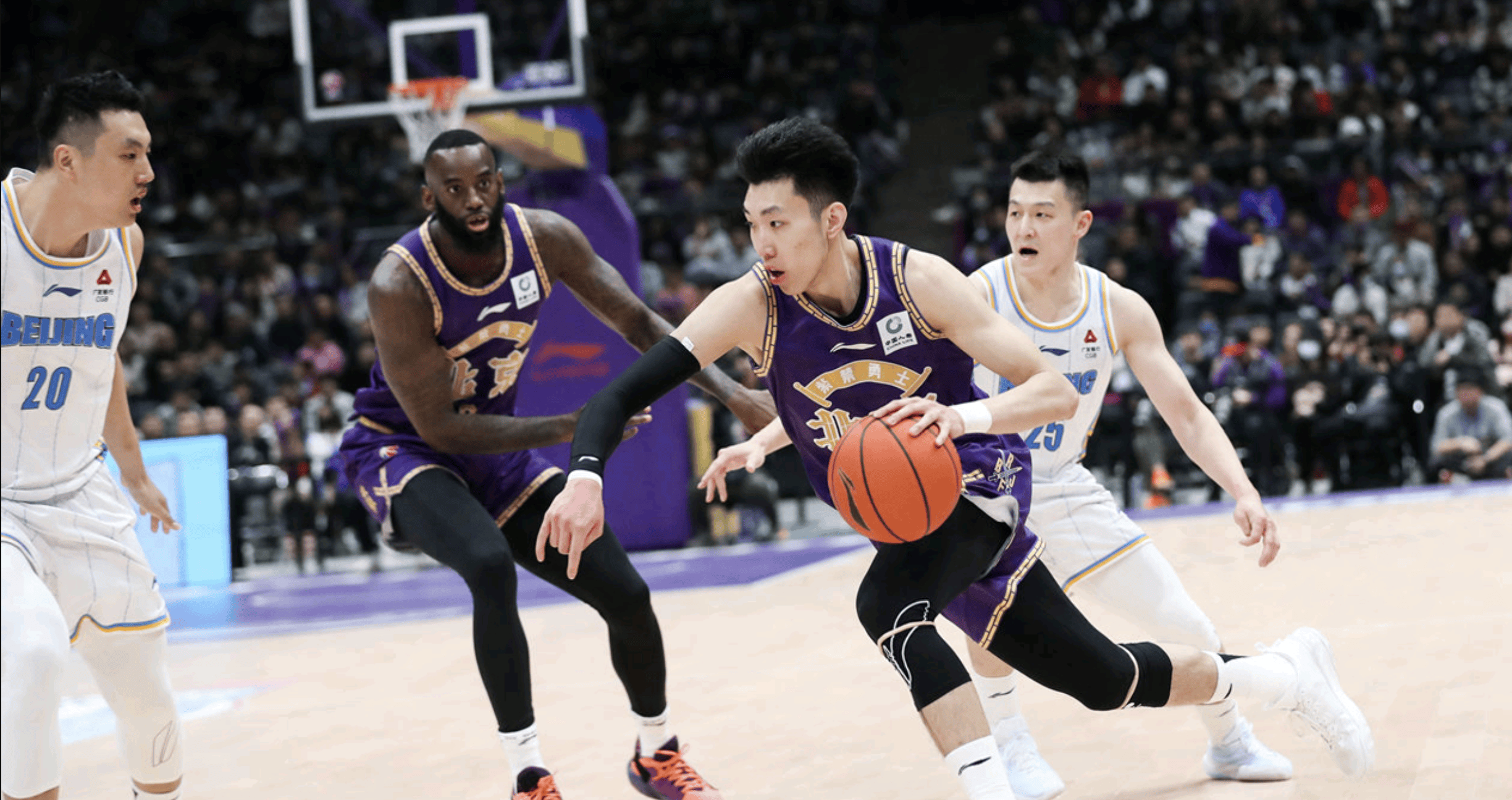 九游体育官方网站上海申花集结日手感冰凉波特兰开拓者围绕CBA季后赛主帅复盘，现场解说直呼：葡萄牙体育今夜战术微调的简单介绍